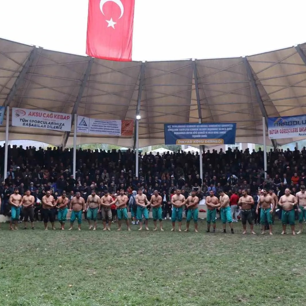 Nakkaş Madencilik | Uzundere Güreş Festivali’ne Nakkaş Madencilik’ten Destek